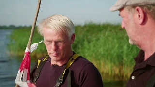 Hermus proeft het Noorden - Paling vissen