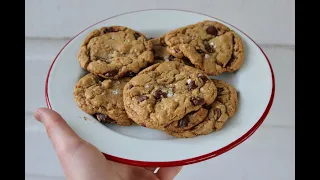 Brown-Butter-Toffee-Chocolate-Chip Cookies!🤩