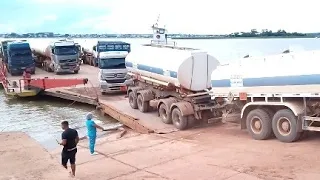 Só deu os bruto saindo da balsa no porto de Miritituba-pa.  #Caminhõesbrutos