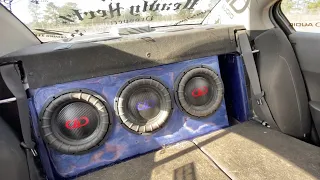 LOUDEST 10" SUBWOOFER TRUNK BASS I HAVE EVER HEARD!