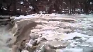 Chagrin River Ice over dam in Gates Mills 2/17/2011