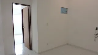 Casa - 2 Quartos - Locação - R$ 550,00 Reais