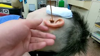 ASMR Japanese Barber Earcleaning №152