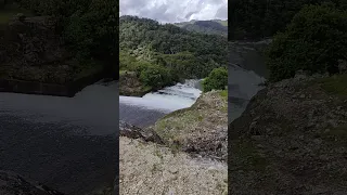 Vertedero Santa Rita, embalse Peñol - Guatapé