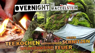 im WILDSCHWEINGEBIET an WACKELSTEINEN ÜBERNACHTEN 😶 bei Regen (Overnighter - Outdoor - Tee - Feuer)