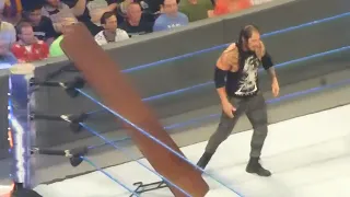 Dean Ambrose vs Baron Corbin at WWE SmackDown LIVE