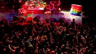 NOFX - Linoleum (2006-10-08 Santiago, CL)