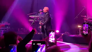 Midge Ure - Dancing With Tears in My Eyes (live Klub Wytwórnia Łódź 22.10.2021)