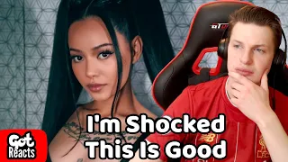 Reacting To Bella Poarch - Build a B*tch