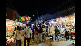[4K] 2020 Nightlife "Pai Walking Street" stalls food and craft market, Mae Hong Son