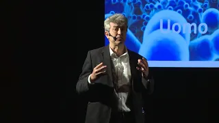 Microbiologia, microbioma, il suolo è la vita  | Vittorio Venturi | TEDxPordenone