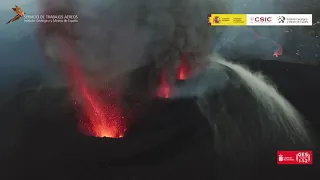 Vista del alineamiento bocas de emisión (1/10/21) Erupción La Palma IGME-CSIC