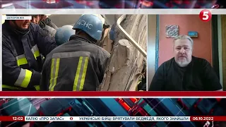 Росіяни обстріляли Запоріжжя: зруйновано три прольоти багатоповерхівки / включення