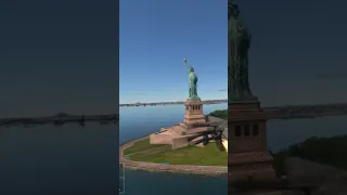 Ornithopter. Statue of Liberty. NYC. MS Flight Sim 2020.