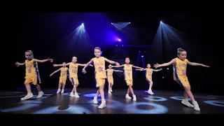 PINEAPPLE CREW (winner 1st price) | Break A leg 2018 | De Meervaart | Crew Competition | Mini´s