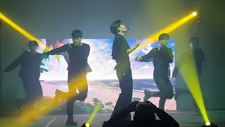 [20220918] KIM WOOJIN 김우진 in BRAZIL - Euphoria + Dynamite (BTS) COVER [RIO DE JANEIRO]