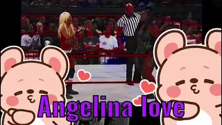 Angelina love vs Awesome Kong