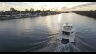 Aquila 44 Power Cat in displacement mode