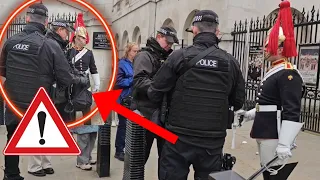 ALERT Police Officer And King's Guard Spots A Security Risk at Horse Guard