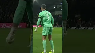 Ben Foster vs A Balloon