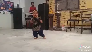 Cute Baby Dance