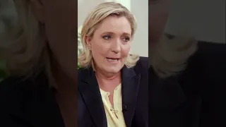 Le moment de solitude de Marine Le Pen