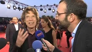 Mick Jagger: "j'ai vu James Brown en concert 4 fois dans la même journée"