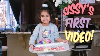 SISSY AND SNOOKI DECORATE VALENTINE'S DAY COOKIES FOR THE NEW BABY