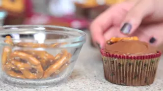 Easy & Yummy DIY Holiday Treat Recipes!Bethany Mota