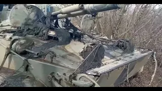 Russo-Ukrainian War 2022-04-06 Russian BMP-3 out of a swamp