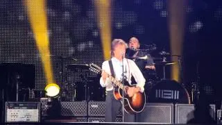 Paul McCartney- Everybody Out There (End) (9/28/14)