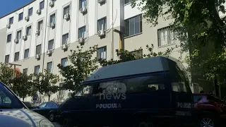 Top News - Pronat në Gjirin e Lalzit/ Ndërhyn SPAK, 5 zyrtarë me urdhër arresti