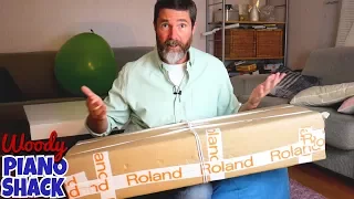 Unboxing mystery Roland MIDI keyboard controller