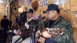 "Bryan Aliping & Meggs" (Topyu's Idols) Rustic Jam @Safari Acoustic Bar #baguiocity #igorots#artist