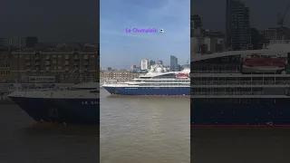 Ponant Le Champlain 🛥️ #superyacht #yacht #luxury #cruise #cruiseship #thames #river #towerbridge