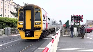 *Tresspass, Hangman & Barrier delay* Barmouth South Level Crossing FT JP’s Level Crossings