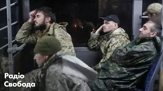 З «Азовсталі» продовжують вивозити військових. Ще одна група прибула до окупованої Оленівки | Донбас