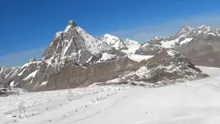 Plateau Rosa Zermatt, skiing staring at the Matterhorn with Sci Club Grenia 🇨🇭⛷❄️