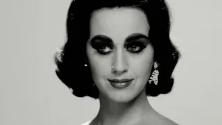 Katy Perry Channels Elizabeth Taylor