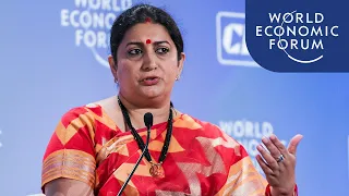 Smriti Irani and Karan Johar on Media | India Economic Summit 2017