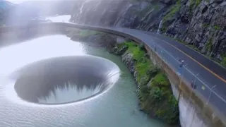 15 Largest Sinkholes Caught on Camera