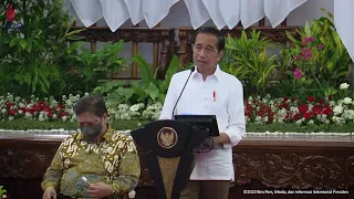 Pengantar Presiden pada Sidang Kabinet Paripurna, Istana Negara, Selasa (11/10)