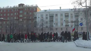 Шествие 23 января 2021 года в Челябинске: 23,5 минуты люди идут по Проспекту Ленина
