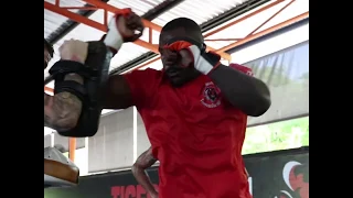 Khalil Rountree training for UFC 236