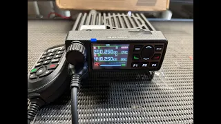 HAM GEEK MT 8900 DUAL BAND VHF/UHF. Made by Motorola?