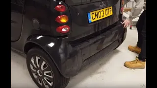 How to Remove the Rear/Back Bumpers Panels on a Smart Car W450 fortwo