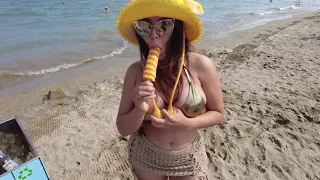 Latina 🇨🇴 disfruta un lindo dia en la playa🍦🍦Lido di Jesolo, Italia🇮🇹