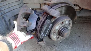 Замена передних колодок Mercedes W210 How to change Front Brake Pads