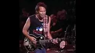 NEIL YOUNG - Cortez The Killer LIVE '86