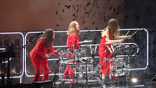 Haim - 5/3/18 - Boston, MA - Drum Finale with Confetti!